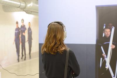 Arnaud Théval Un œil sur le dos (2019) La friche la belle de Mai, Marseille.