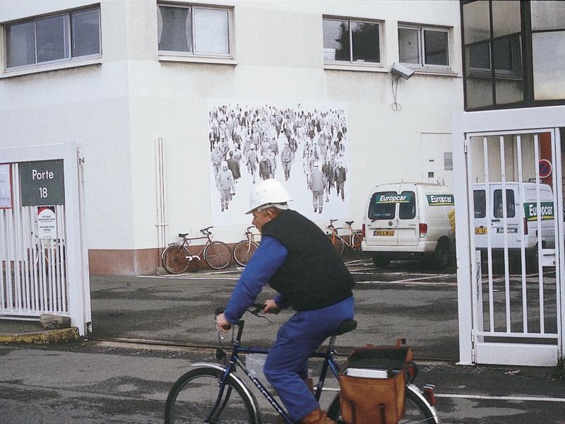 Proximités (2001), détail des pièces installées dans les chantiers de l'Atlantique.