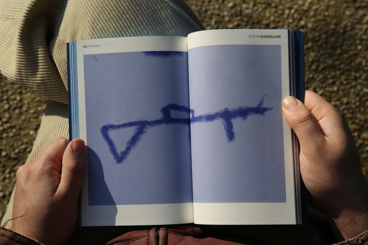 Arnaud Théval Bleu(s) maquillage (2024) questions de genres en prison. Éditions in.édition, Paris.